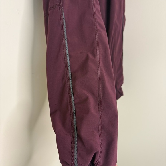 Lululemon Maroon Reflective Joggers – Lightweight Running & Training Pants - Picture 10 of 11